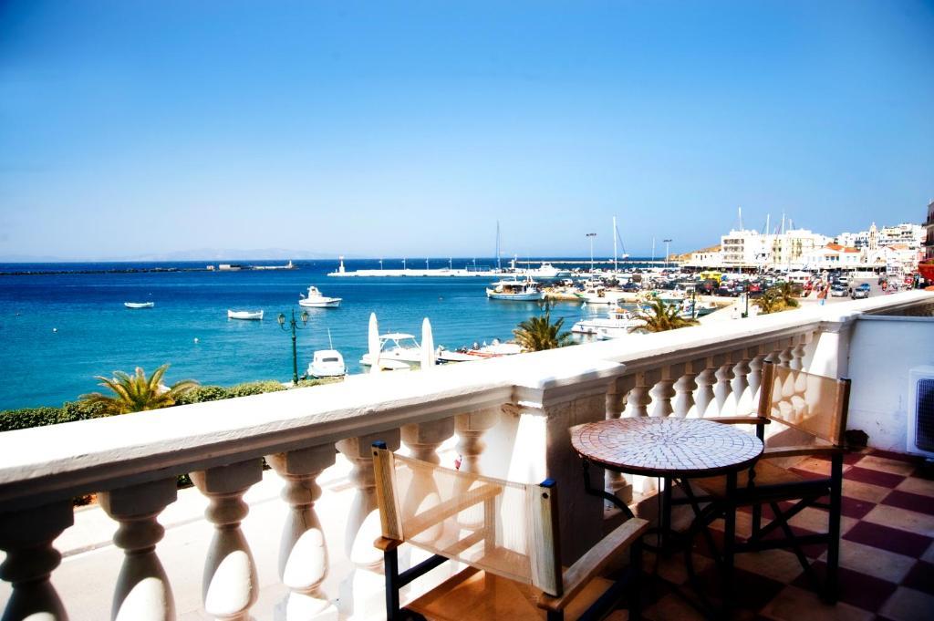 Avra Hotel Тинос Екстериор снимка